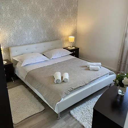 아파트 Danijel Apartmans