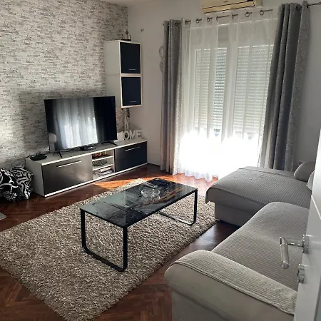 Appartement Danijel Apartmans *